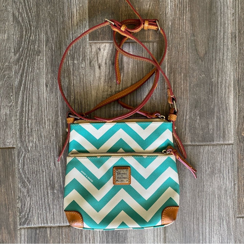 Dooney & Bourke Teal And White Chevron Pebble Leather Crossbody Purse